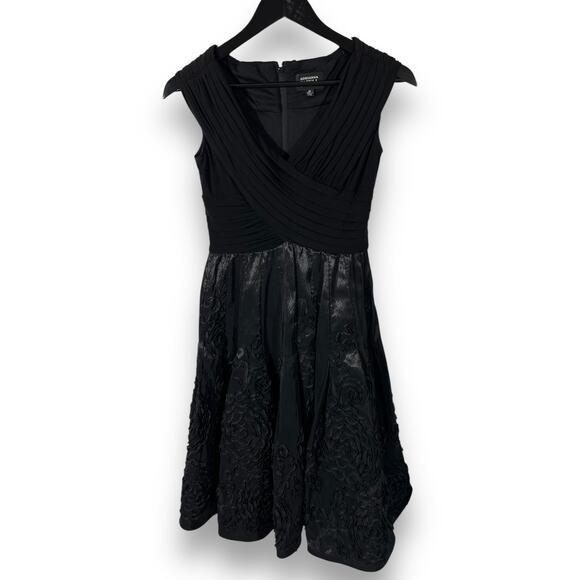 Adrianna Papell Dress Black Taffeta Fit Flare Cocktail Classic Elegant 2P - Picture 3 of 13